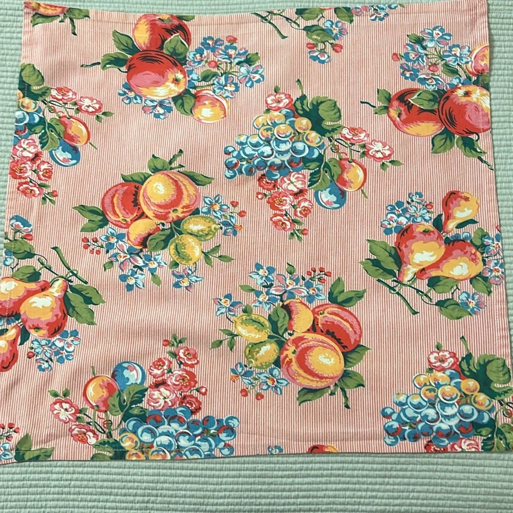 April Cornell Cloth Napkins (4)